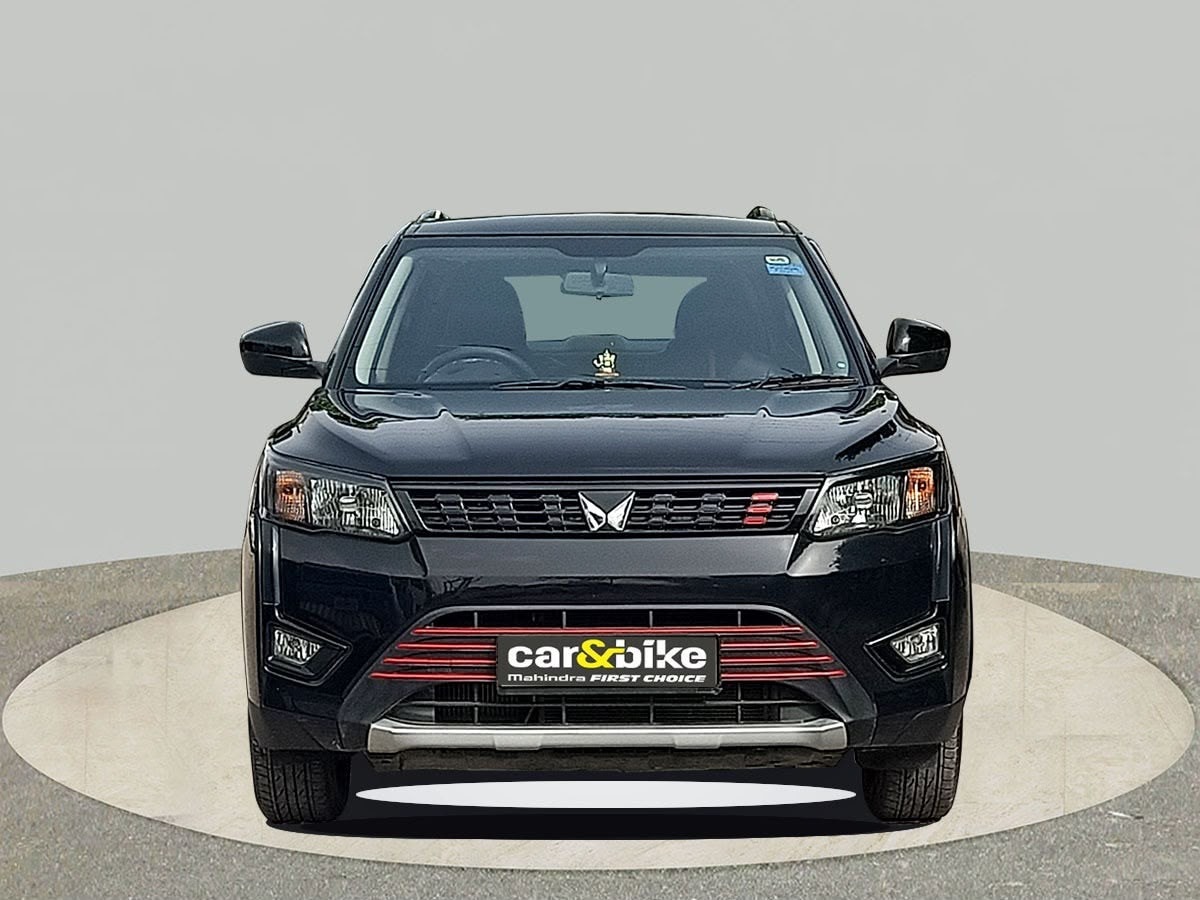 Used 2023 Mahindra XUV300 Used 2023 Mahindra XUV300