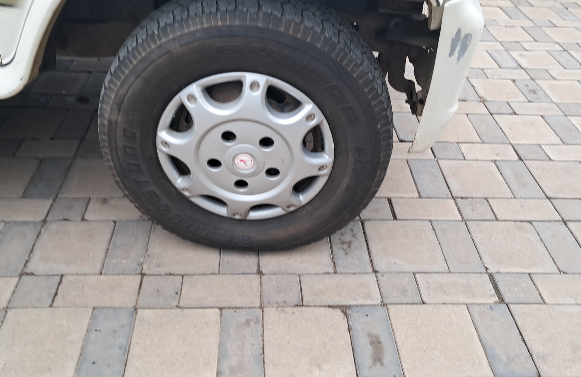 View 2018 Mahindra Bolero SLE BS4 Image 15 Used 2018 Mahindra Bolero SLE BS4 Image 15