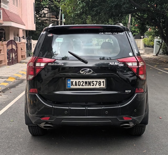 View Mahindra XUV500 Image 4 Used Mahindra XUV500 Image 4
