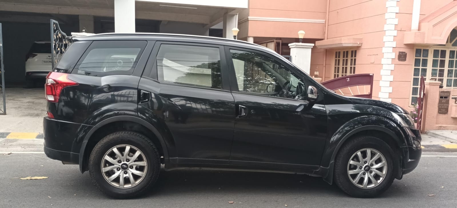 Used 2018 Mahindra XUV500 Used 2018 Mahindra XUV500