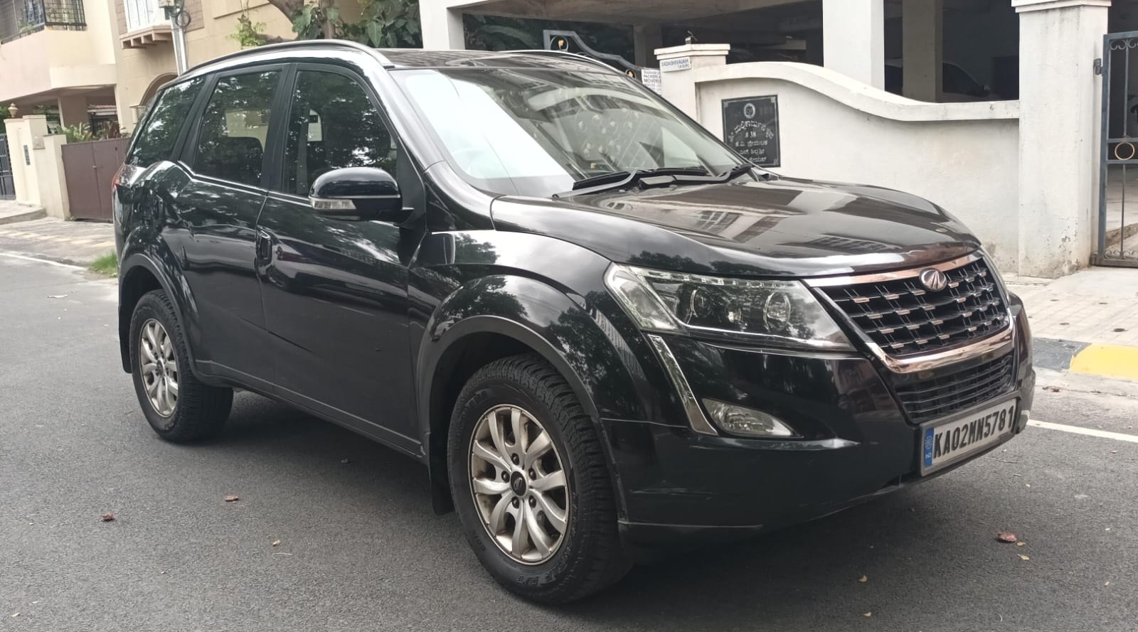 Used 2018 Mahindra XUV500 Used 2018 Mahindra XUV500
