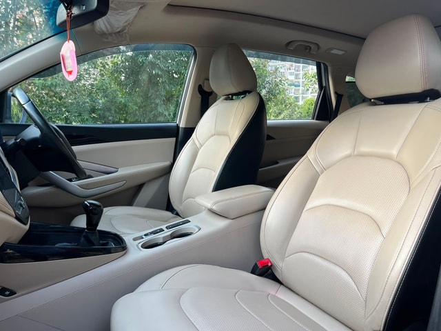 View MG Hector Image 3 Used MG Hector Image 3