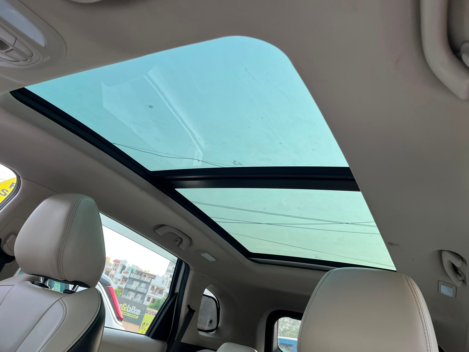View 2022 MG Hector Sharp CVT Petrol Image 14 Used 2022 MG Hector Sharp CVT Petrol Image 14