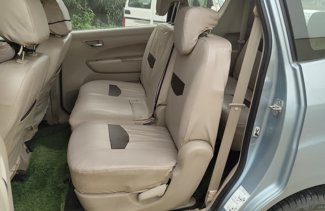 View Maruti Suzuki Ertiga Image 14 Used Maruti Suzuki Ertiga Image 14