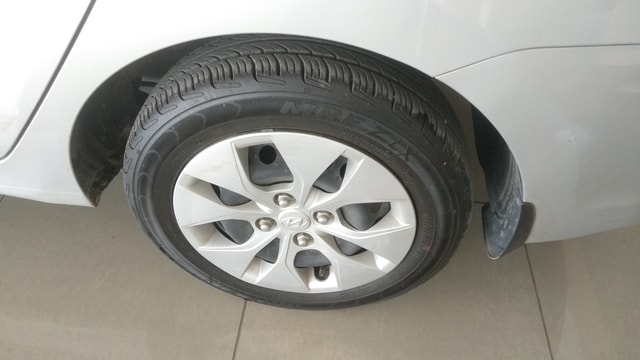 View Hyundai Xcent Image 15 Used Hyundai Xcent Image 15