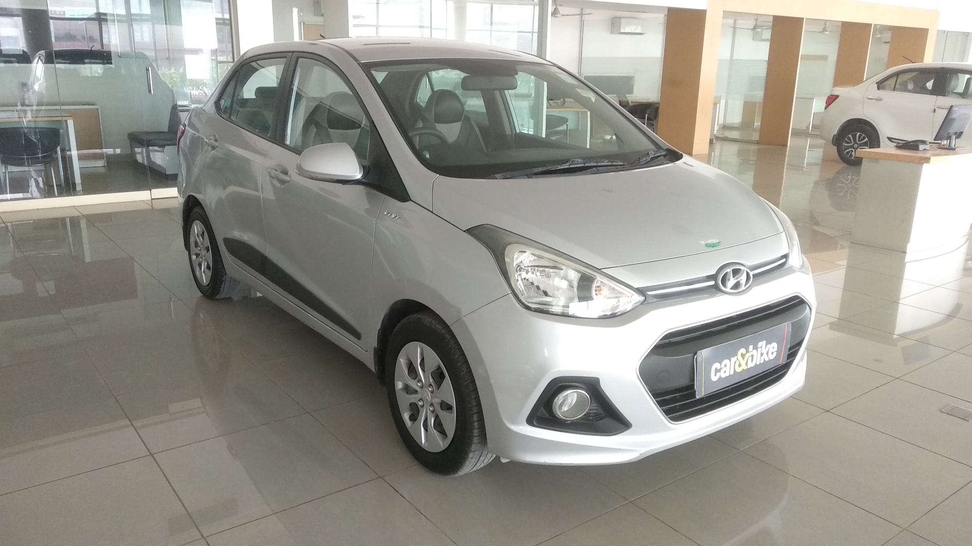 View 2016 Hyundai Xcent S Petrol Image 12 Used 2016 Hyundai Xcent S Petrol Image 12