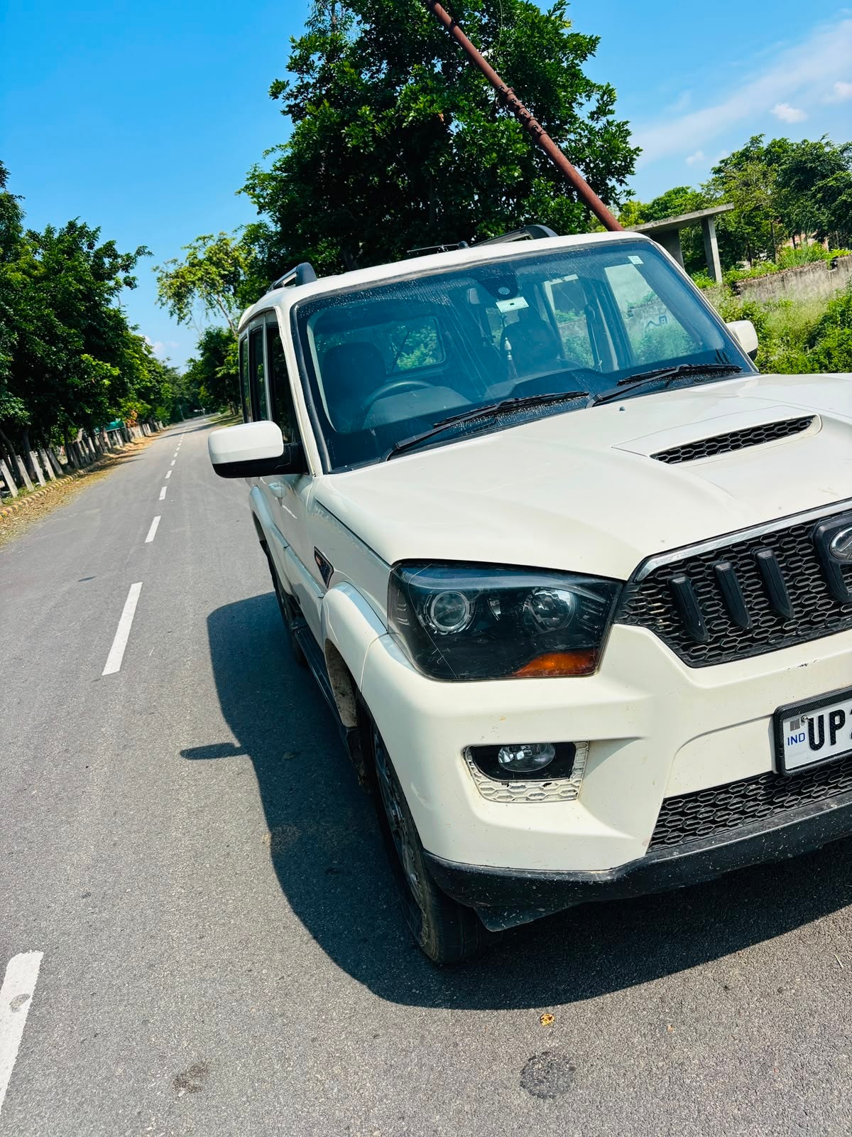 Used 2015 Mahindra Scorpio Used 2015 Mahindra Scorpio