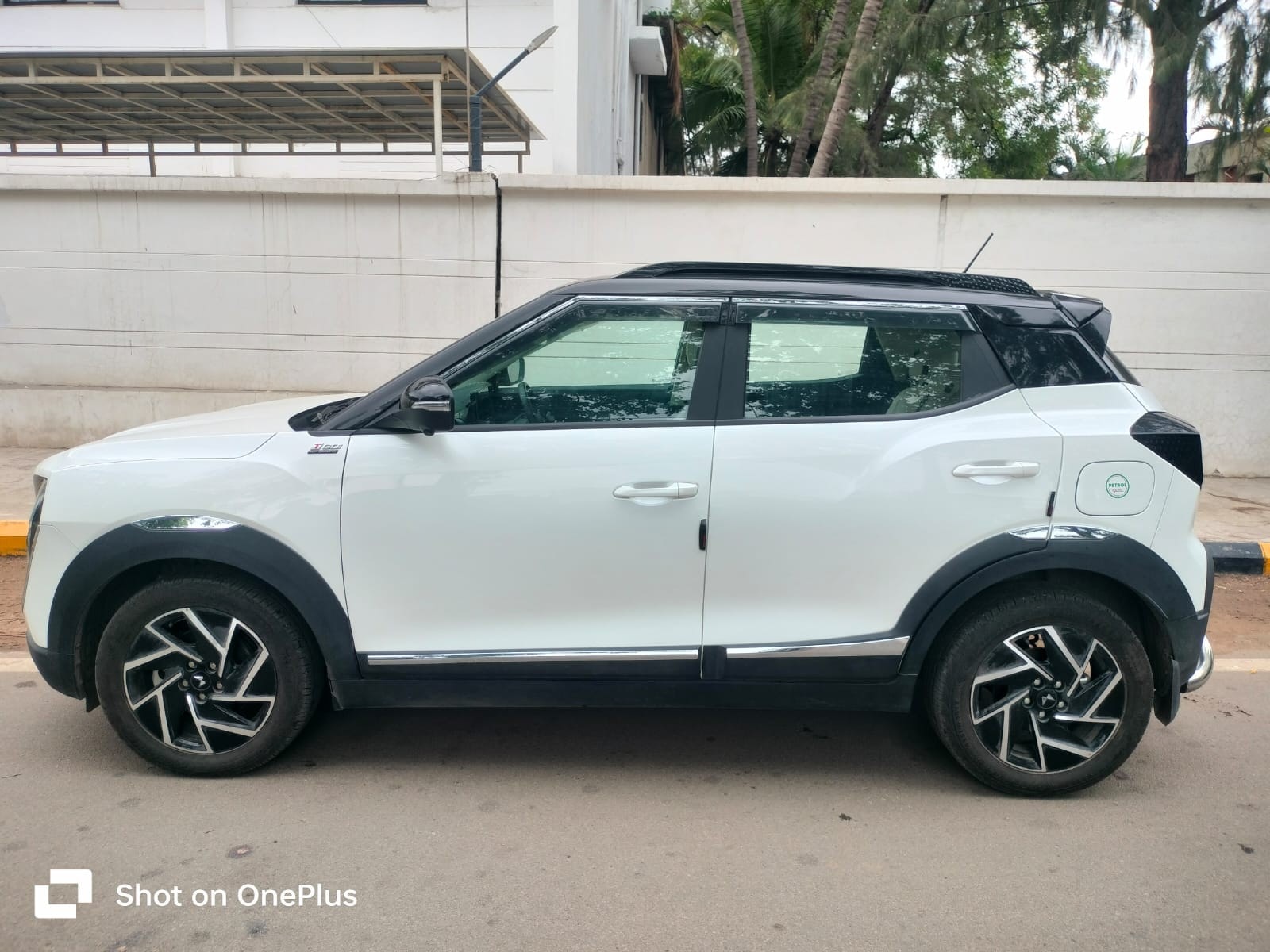 View 2025 Mahindra XUV 3XO AX7L 1.2 TGDi AT Image 4 Used 2025 Mahindra XUV 3XO AX7L 1.2 TGDi AT Image 4