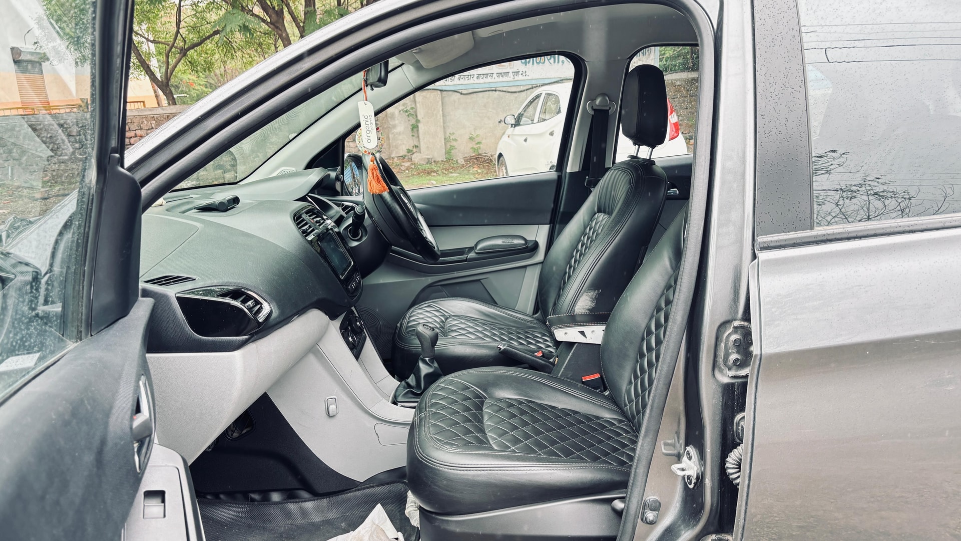 Used 2020 Tata Tiago Used 2020 Tata Tiago