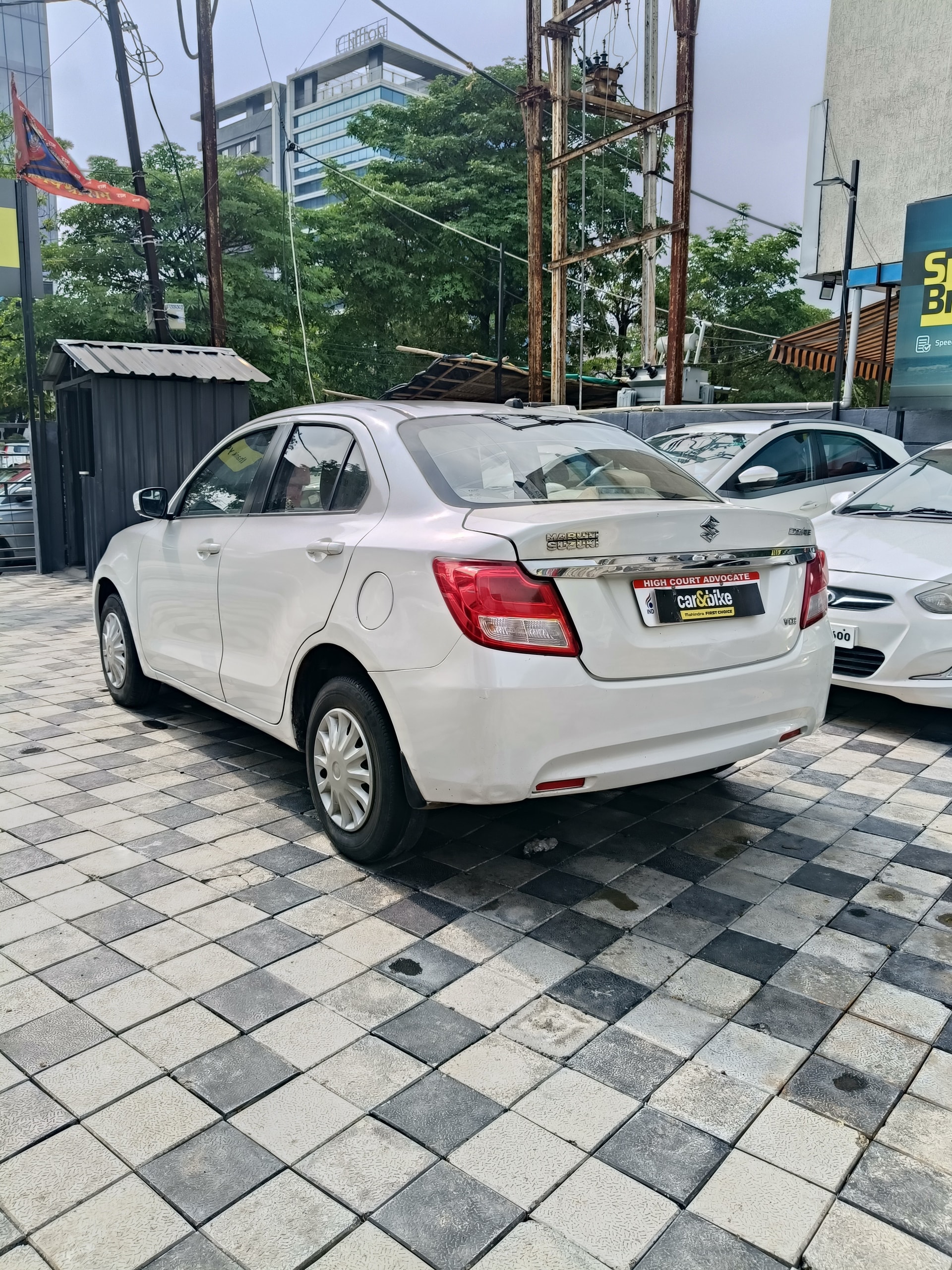 View 2018 Maruti Suzuki Dzire VDI Image 10 Used 2018 Maruti Suzuki Dzire VDI Image 10