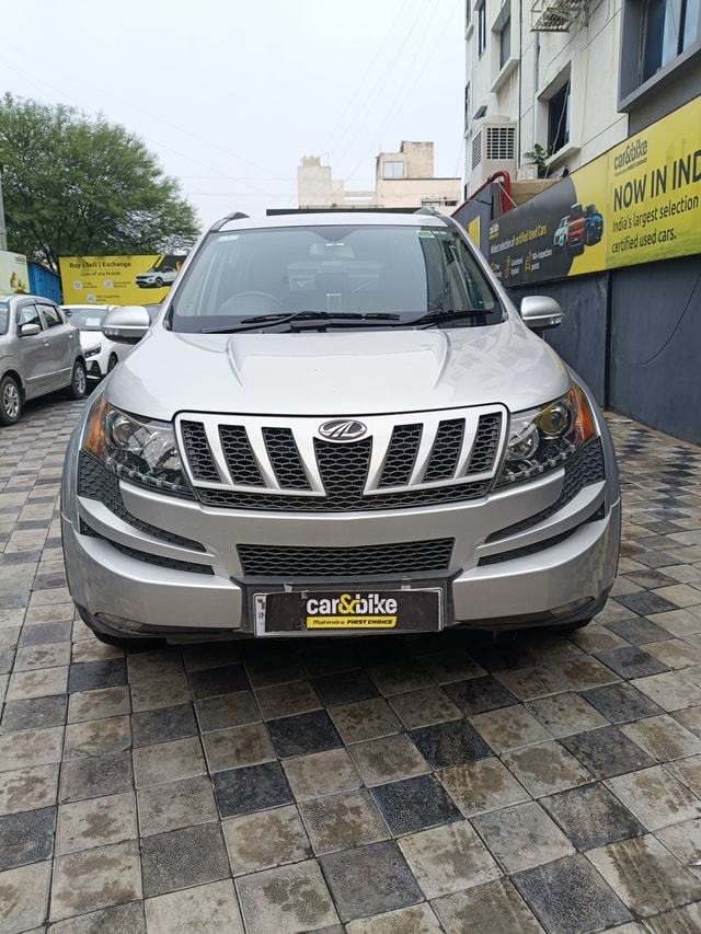 View Mahindra XUV500 Image 2 Used Mahindra XUV500 Image 2