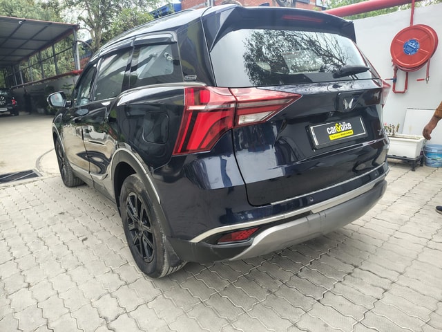 View Mahindra XUV700 Image 10 Used Mahindra XUV700 Image 10