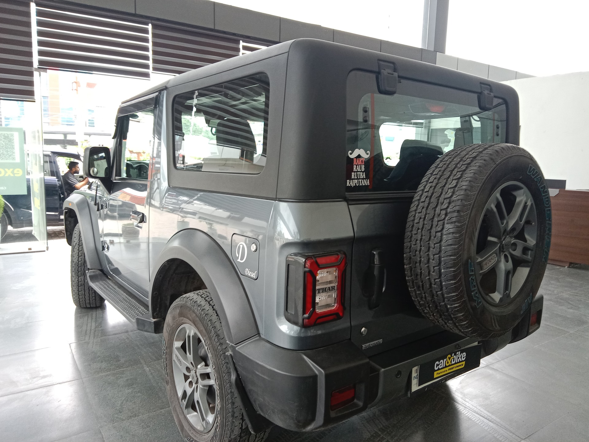 View 2022 Mahindra Thar LX Automatic 4 Seater Hard Top Diesel Image 10 Used 2022 Mahindra Thar LX Automatic 4 Seater Hard Top Diesel Image 10