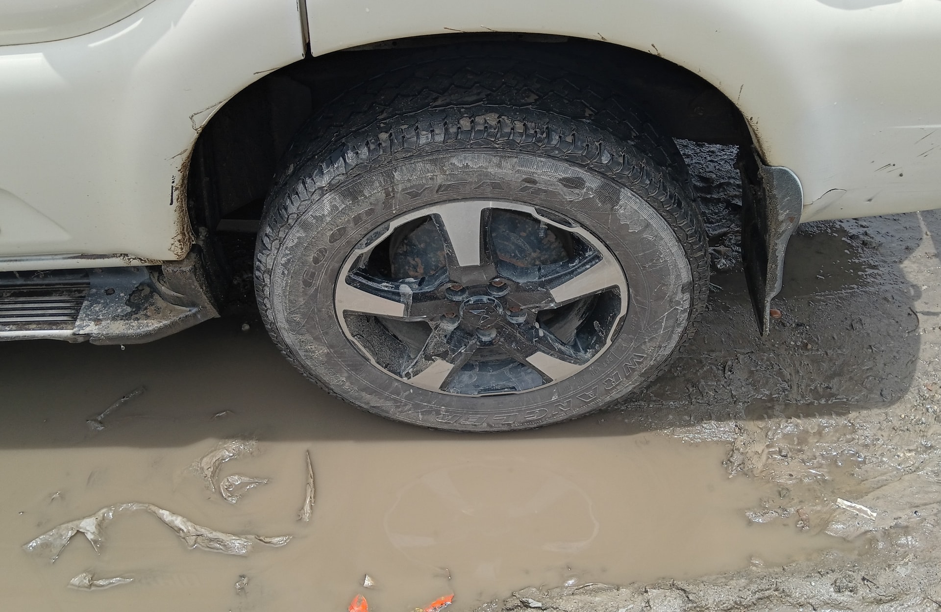 View 2018 Mahindra Scorpio S7 120 2WD BS IV Image 8 Used 2018 Mahindra Scorpio S7 120 2WD BS IV Image 8
