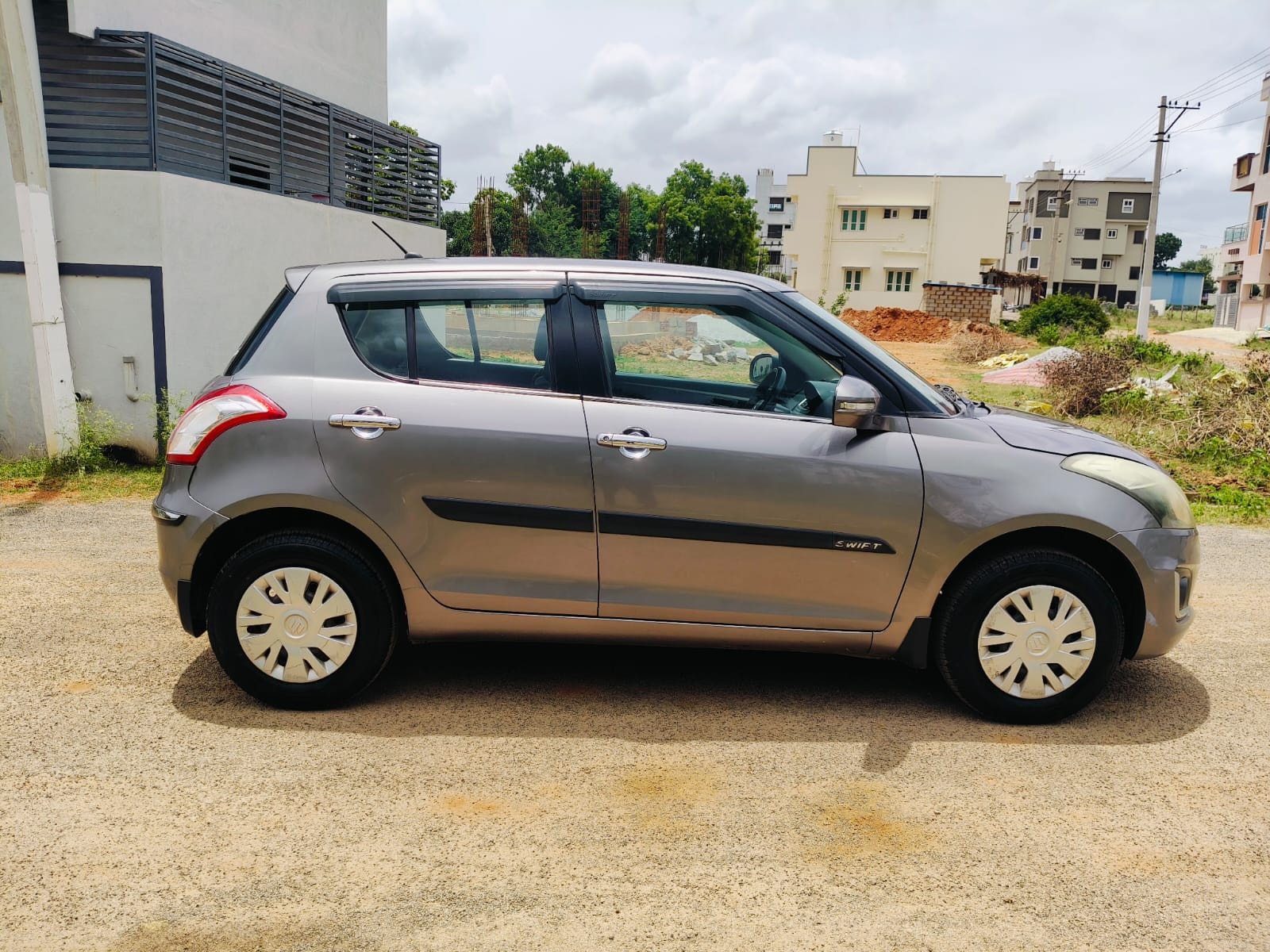 View 2017 Maruti Suzuki Swift VXI BS IV Image 8 Used 2017 Maruti Suzuki Swift VXI BS IV Image 8