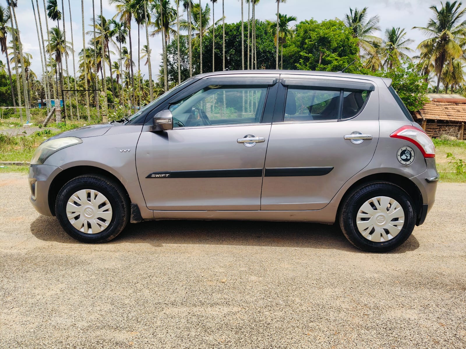View 2017 Maruti Suzuki Swift VXI BS IV Image 6 Used 2017 Maruti Suzuki Swift VXI BS IV Image 6