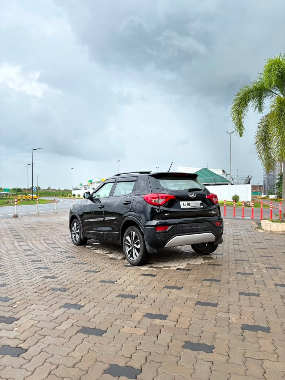 Used 2021 Mahindra XUV300 Used 2021 Mahindra XUV300