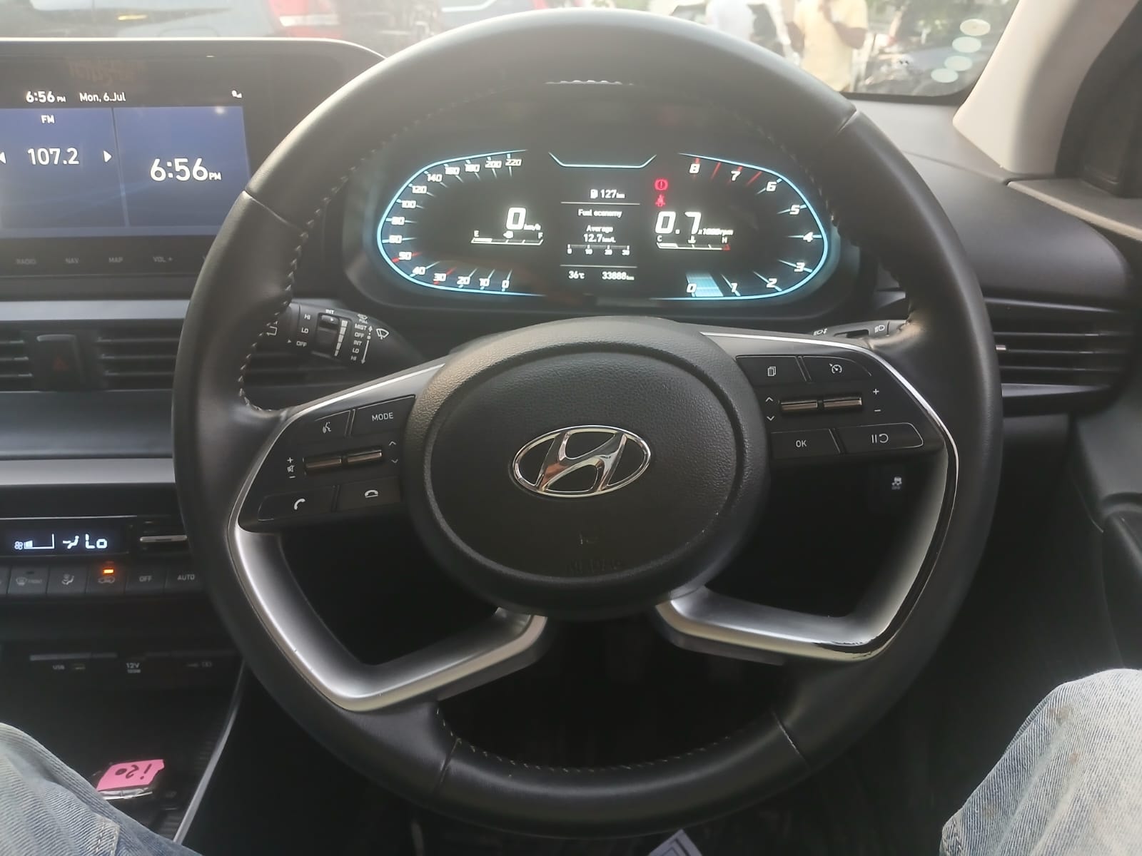 View 2022 Hyundai Elite i20 1.2 Asta Option Dual Tone Image 11 Used 2022 Hyundai Elite i20 1.2 Asta Option Dual Tone Image 11
