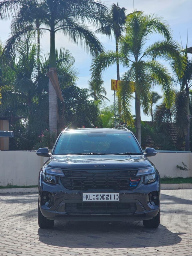 View Kia Seltos Image 2 Used Kia Seltos Image 2