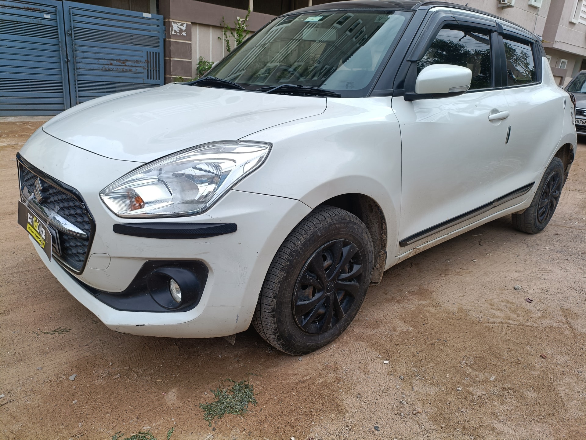 View 2022 Maruti Suzuki Swift VXI BS IV Image 1 Used 2022 Maruti Suzuki Swift VXI BS IV Image 1