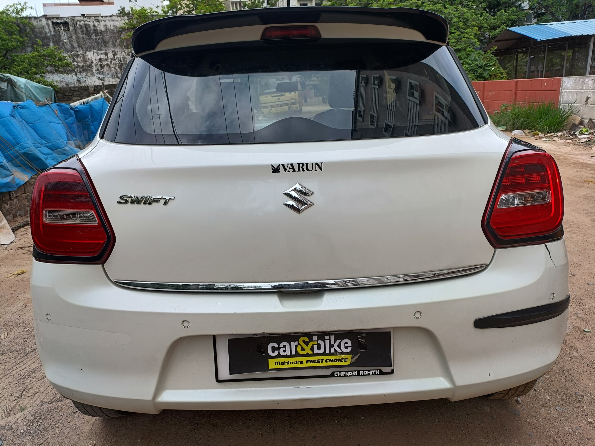 View 2022 Maruti Suzuki Swift VXI BS IV Image 3 Used 2022 Maruti Suzuki Swift VXI BS IV Image 3