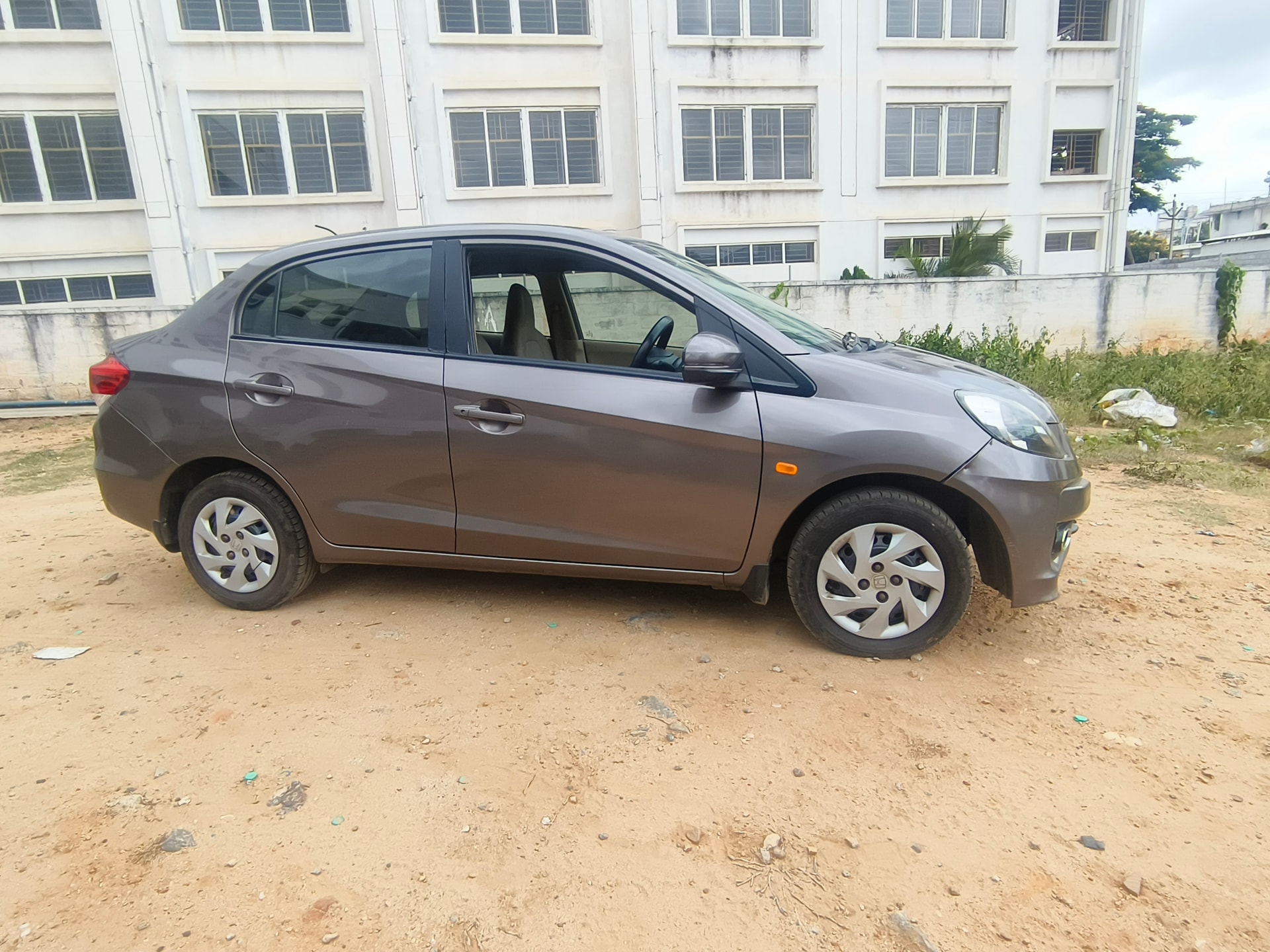 Used 2014 Honda Amaze Used 2014 Honda Amaze