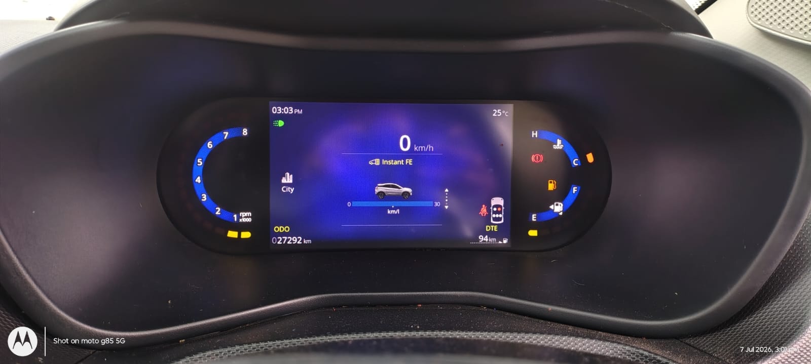 View 2024 Tata Nexon 1.2 Revotron Creative Image 7 Used 2024 Tata Nexon 1.2 Revotron Creative Image 7