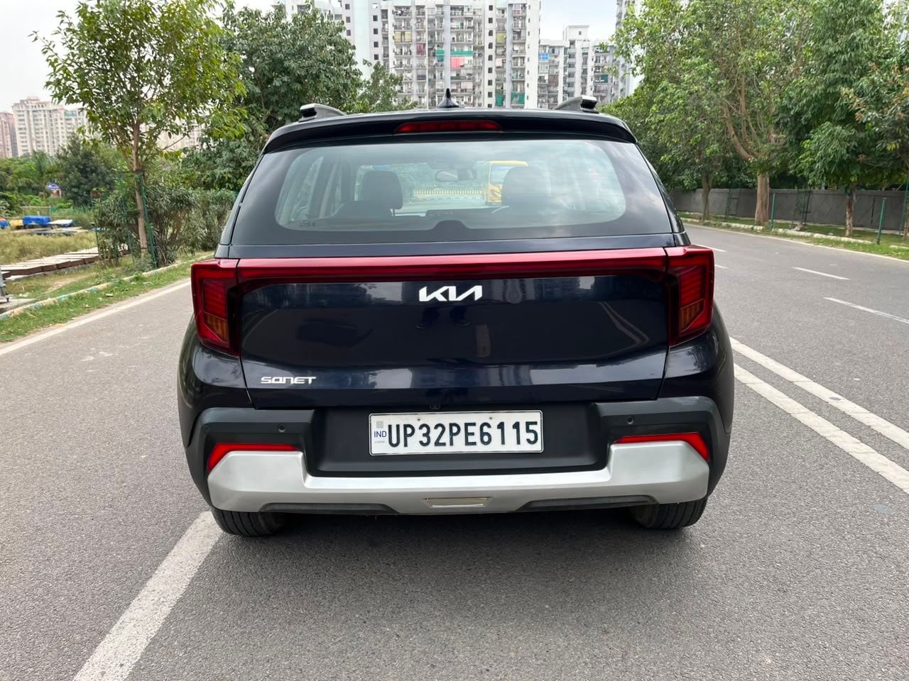 View 2024 Kia Sonet HTK Plus Petrol Image 4 Used 2024 Kia Sonet HTK Plus Petrol Image 4