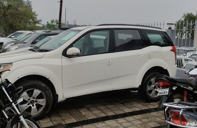 View Mahindra XUV500 Image 6 Used Mahindra XUV500 Image 6