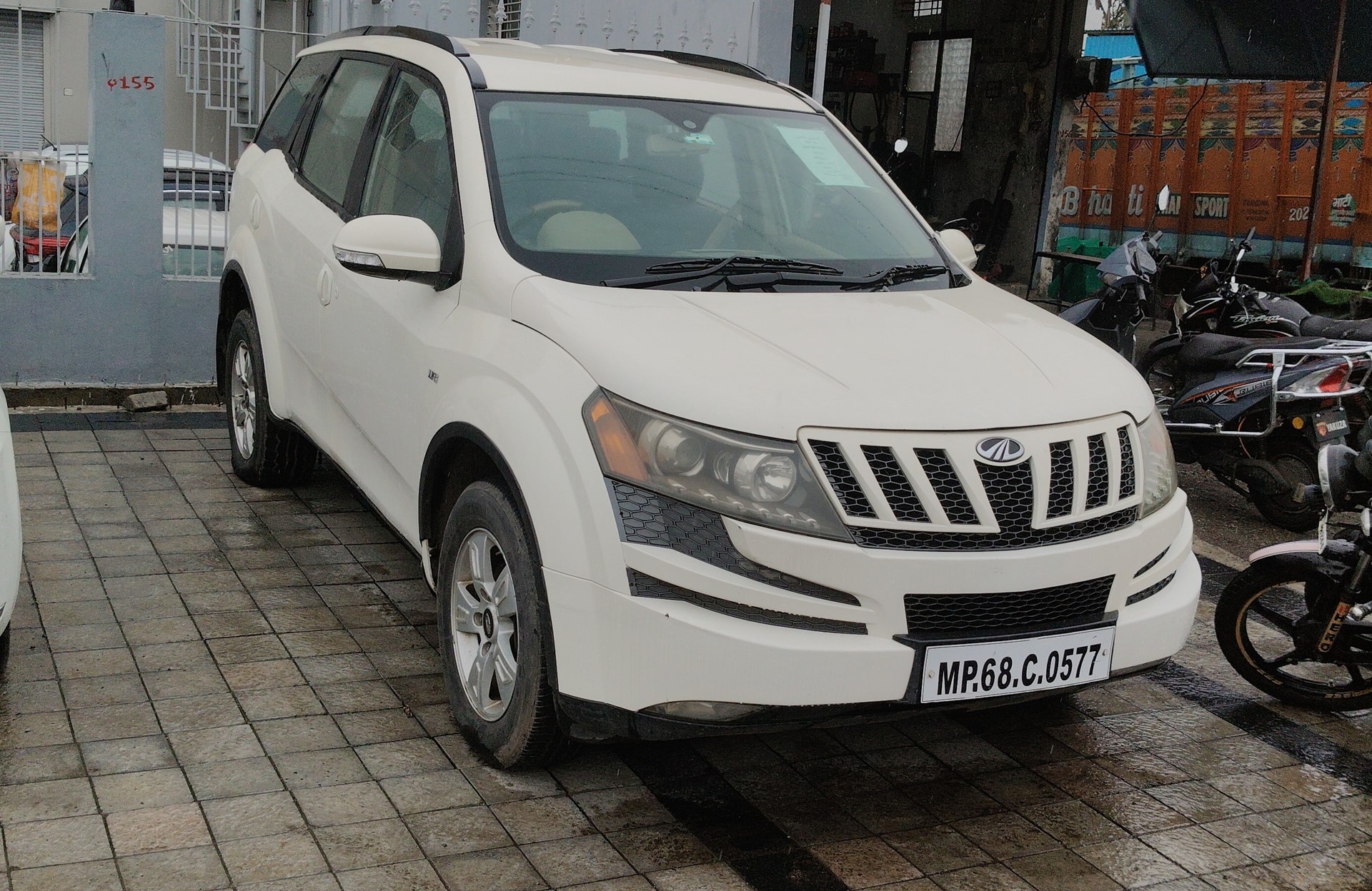 Used 2011 Mahindra XUV500 Used 2011 Mahindra XUV500