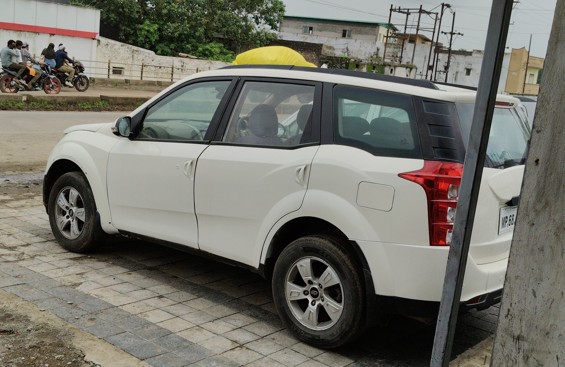 Used 2011 Mahindra XUV500 Used 2011 Mahindra XUV500