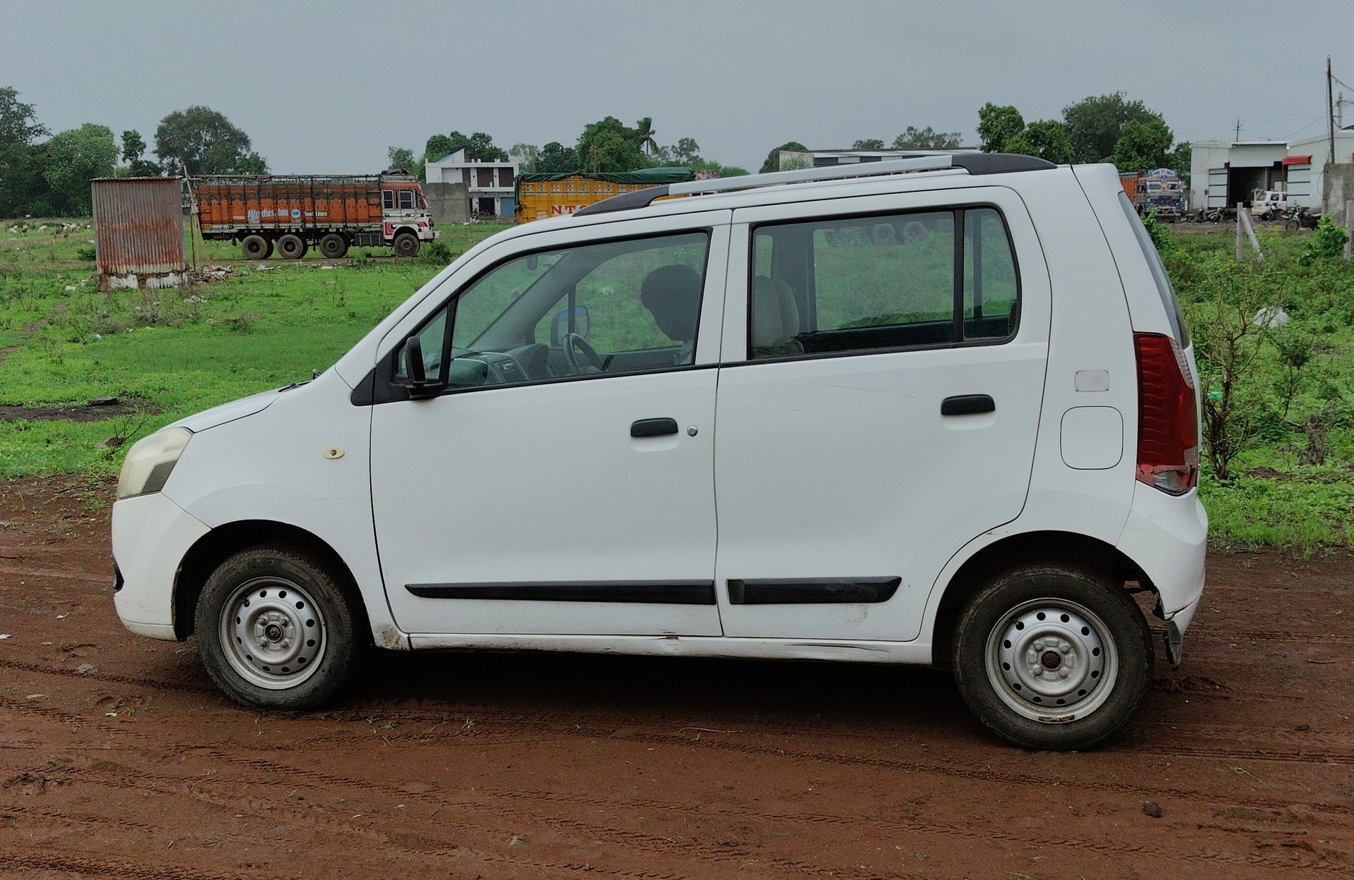 View 2012 Maruti Suzuki Wagon R LXI 1.0 BS IV Image 6 Used 2012 Maruti Suzuki Wagon R LXI 1.0 BS IV Image 6