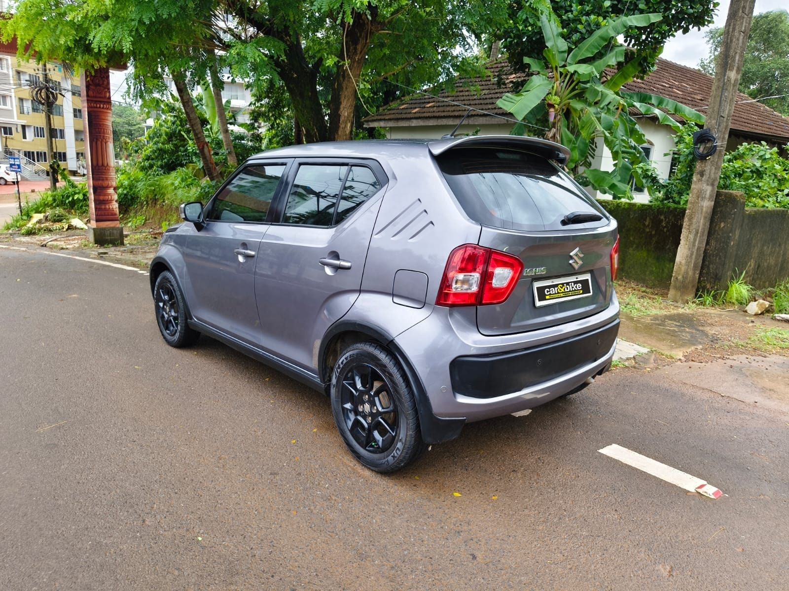 View 2017 Maruti Suzuki Ignis Zeta Petrol BS IV Image 10 Used 2017 Maruti Suzuki Ignis Zeta Petrol BS IV Image 10