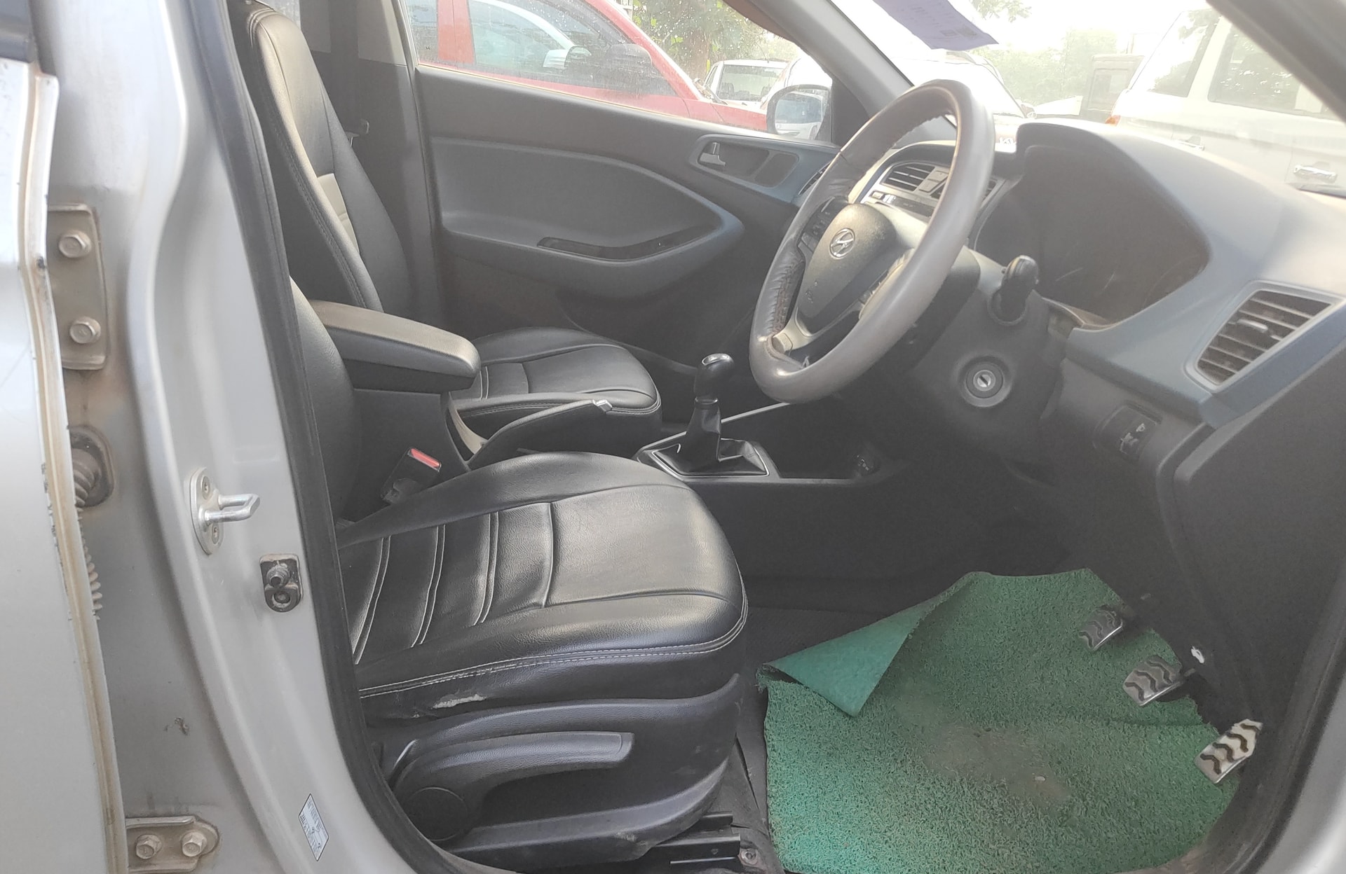 View 2016 Hyundai i20 Active 1.2 Base Image 13 Used 2016 Hyundai i20 Active 1.2 Base Image 13