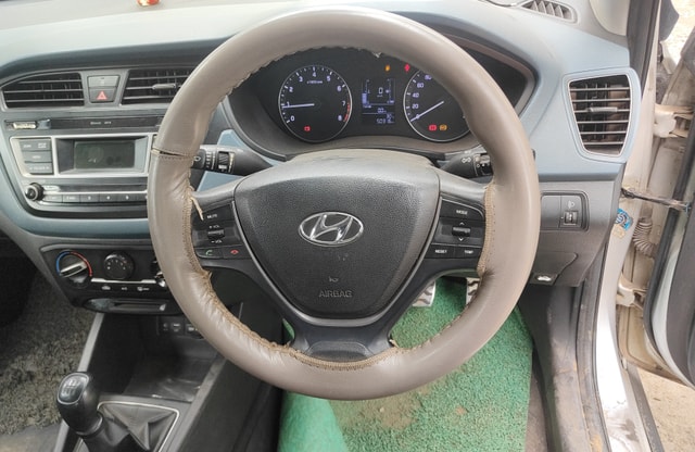 View Hyundai i20 Active Image 11 Used Hyundai i20 Active Image 11