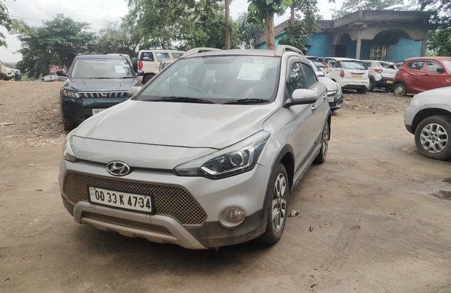 View Hyundai i20 Active Image 1 Used Hyundai i20 Active Image 1
