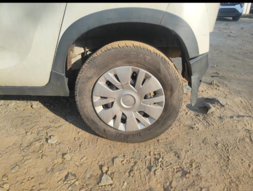 Used 2017 Mahindra KUV100 Used 2017 Mahindra KUV100