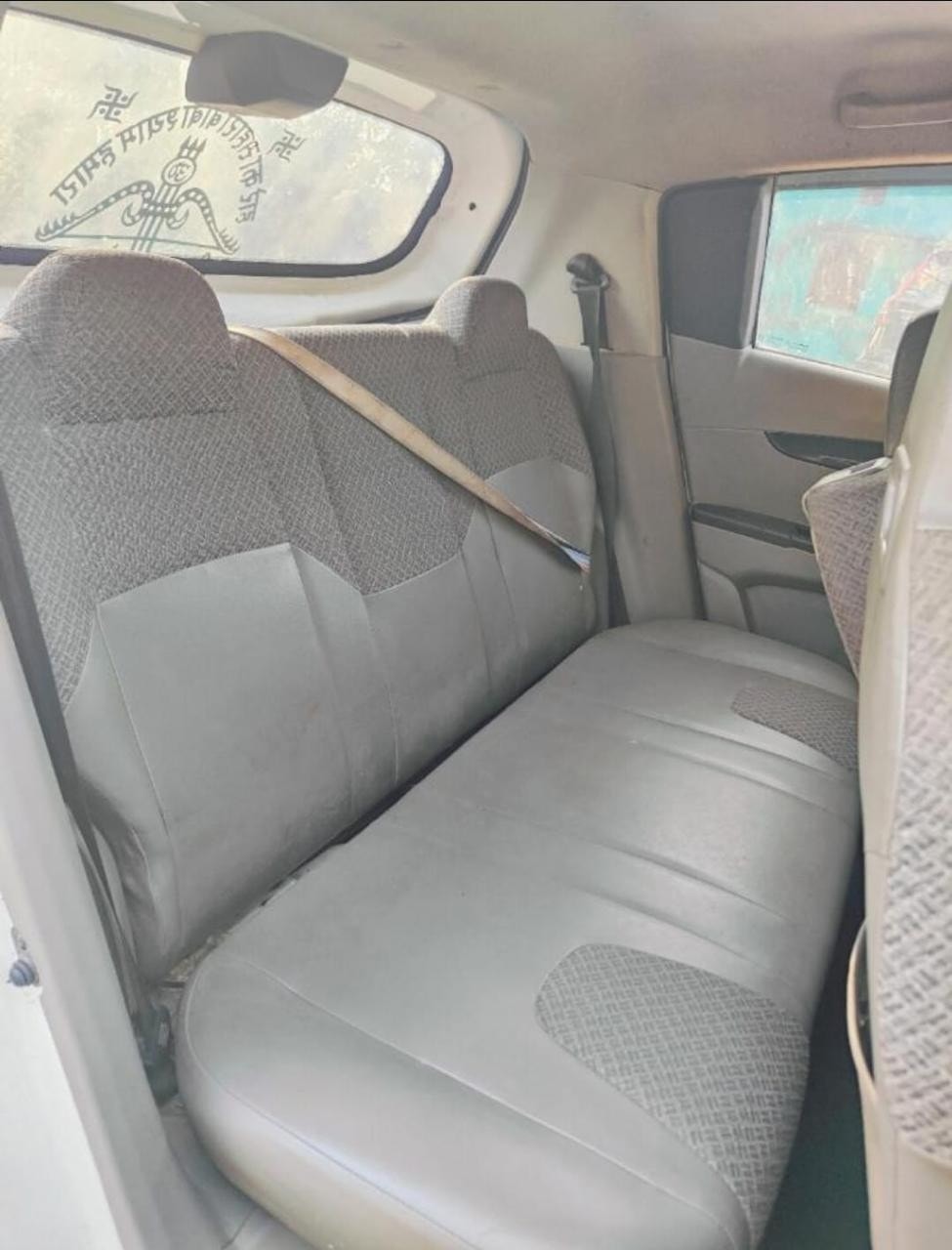 Used 2017 Mahindra KUV100 Used 2017 Mahindra KUV100