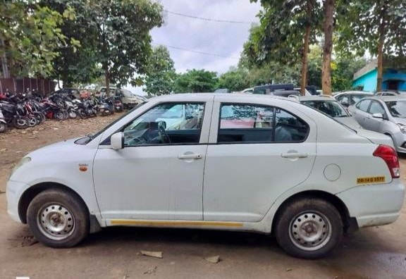 View 2015 Maruti Suzuki Swift DZire Tour Image 5 Used 2015 Maruti Suzuki Swift DZire Tour Image 5