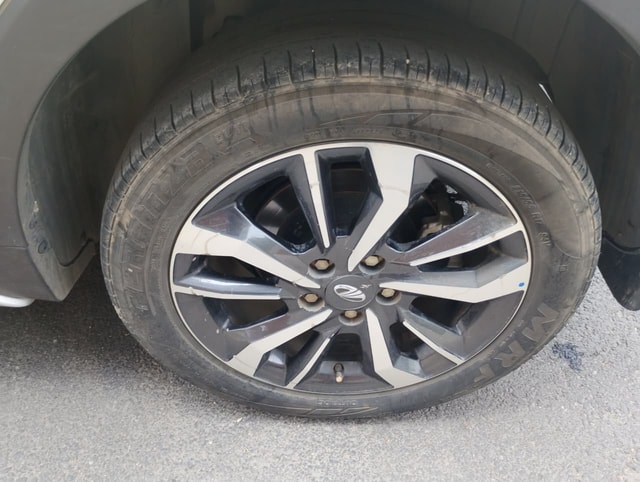 View Mahindra XUV300 Image 17 Used Mahindra XUV300 Image 17