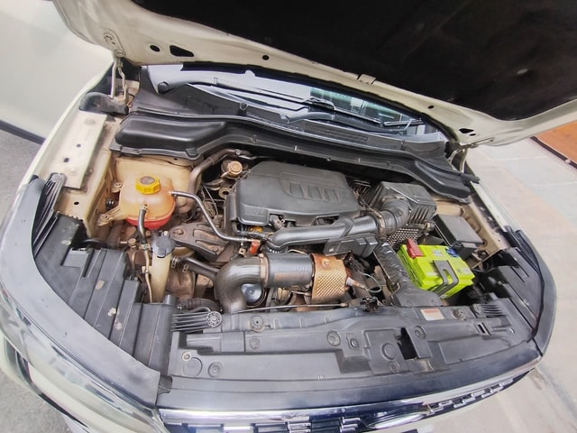 View Mahindra XUV300 Image 14 Used Mahindra XUV300 Image 14