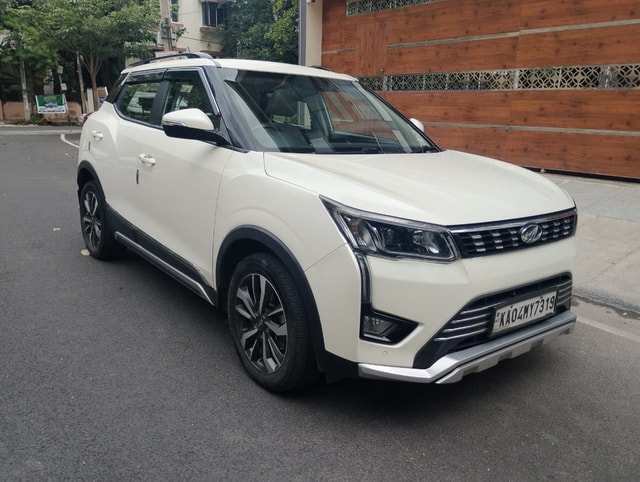 View Mahindra XUV300 Image 4 Used Mahindra XUV300 Image 4