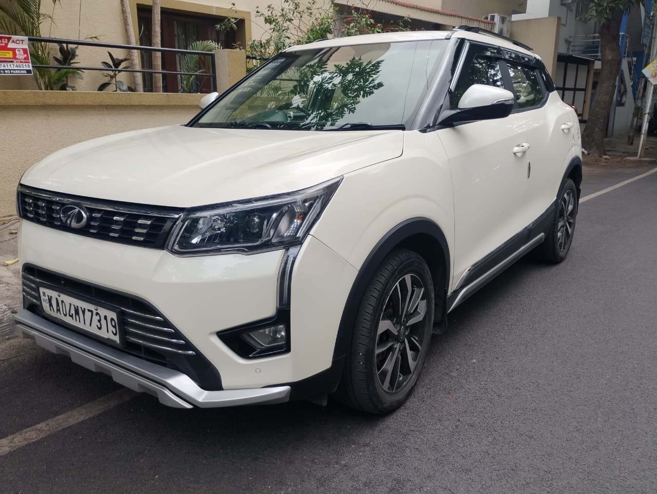 Used 2021 Mahindra XUV300 Used 2021 Mahindra XUV300