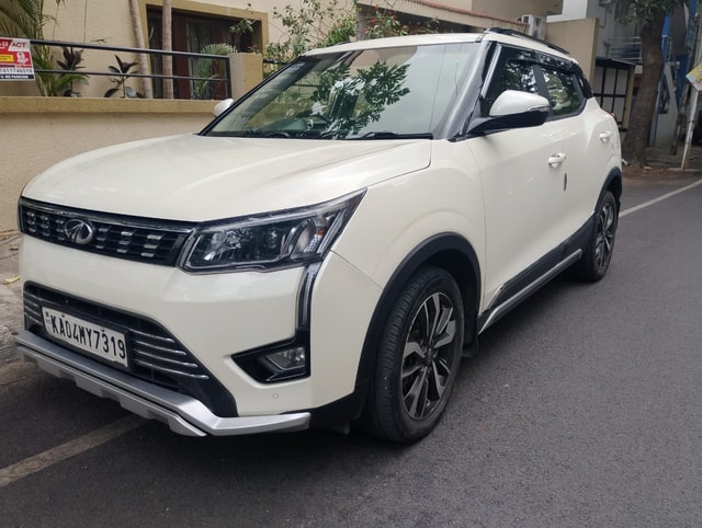 View Mahindra XUV300 Image 1 Used Mahindra XUV300 Image 1