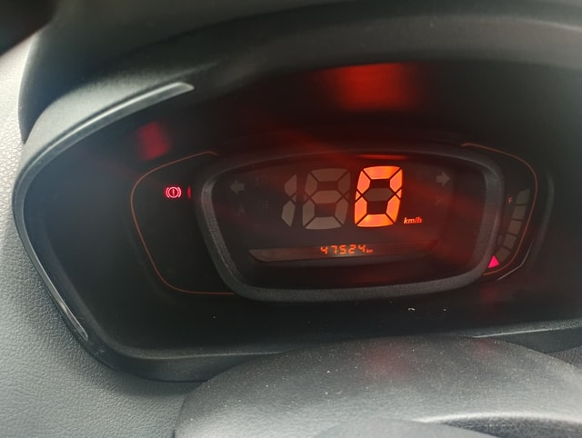 View Renault Kwid Image 10 Used Renault Kwid Image 10