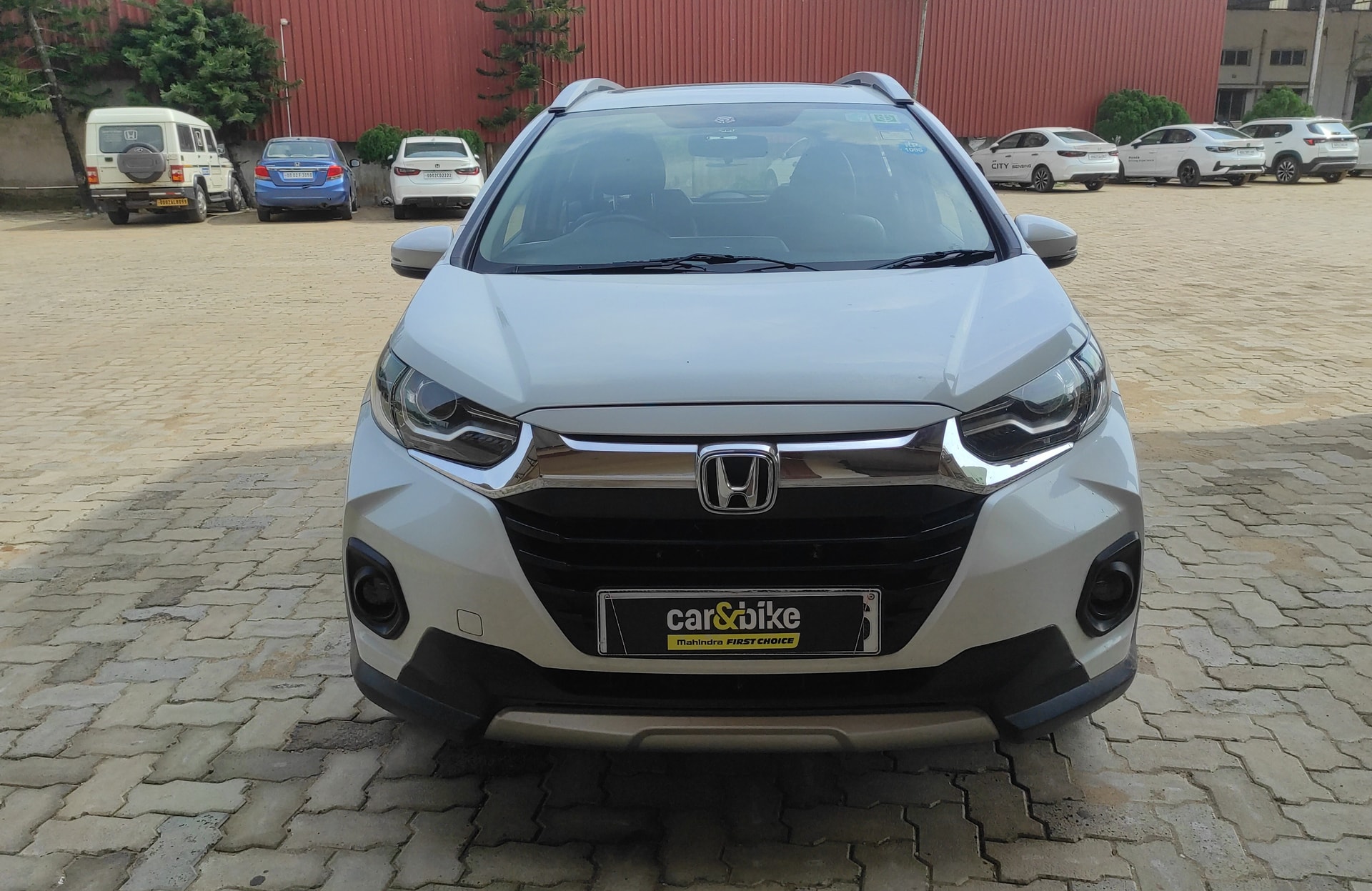 View 2020 Honda WR-V VX MT Petrol Image 2 Used 2020 Honda WR-V VX MT Petrol Image 2