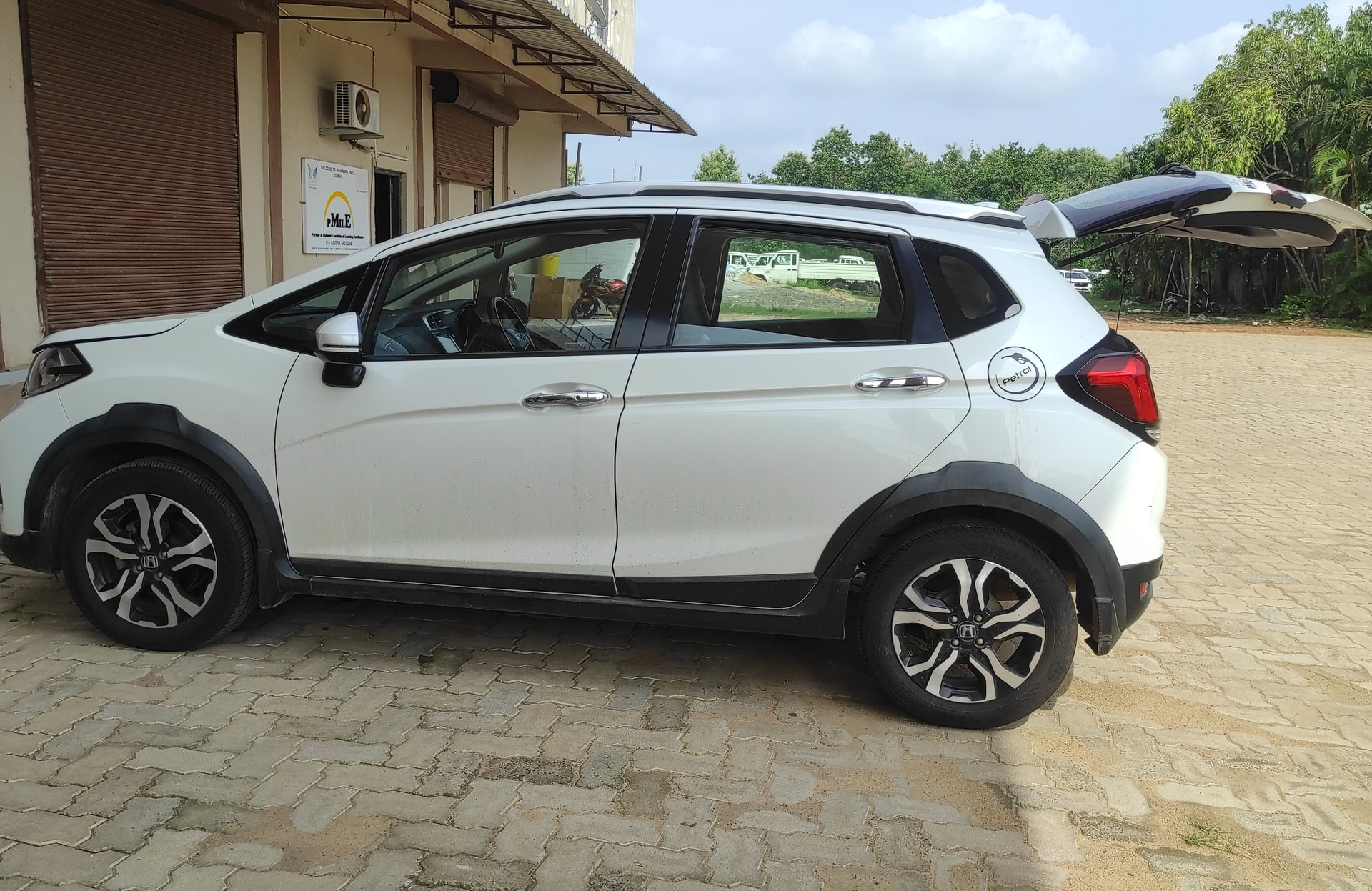 View 2020 Honda WR-V VX MT Petrol Image 16 Used 2020 Honda WR-V VX MT Petrol Image 16