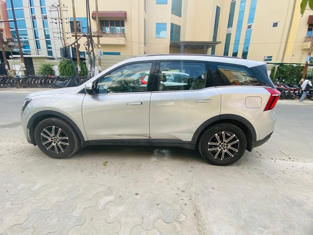 View Mahindra XUV700 Image 4 Used Mahindra XUV700 Image 4