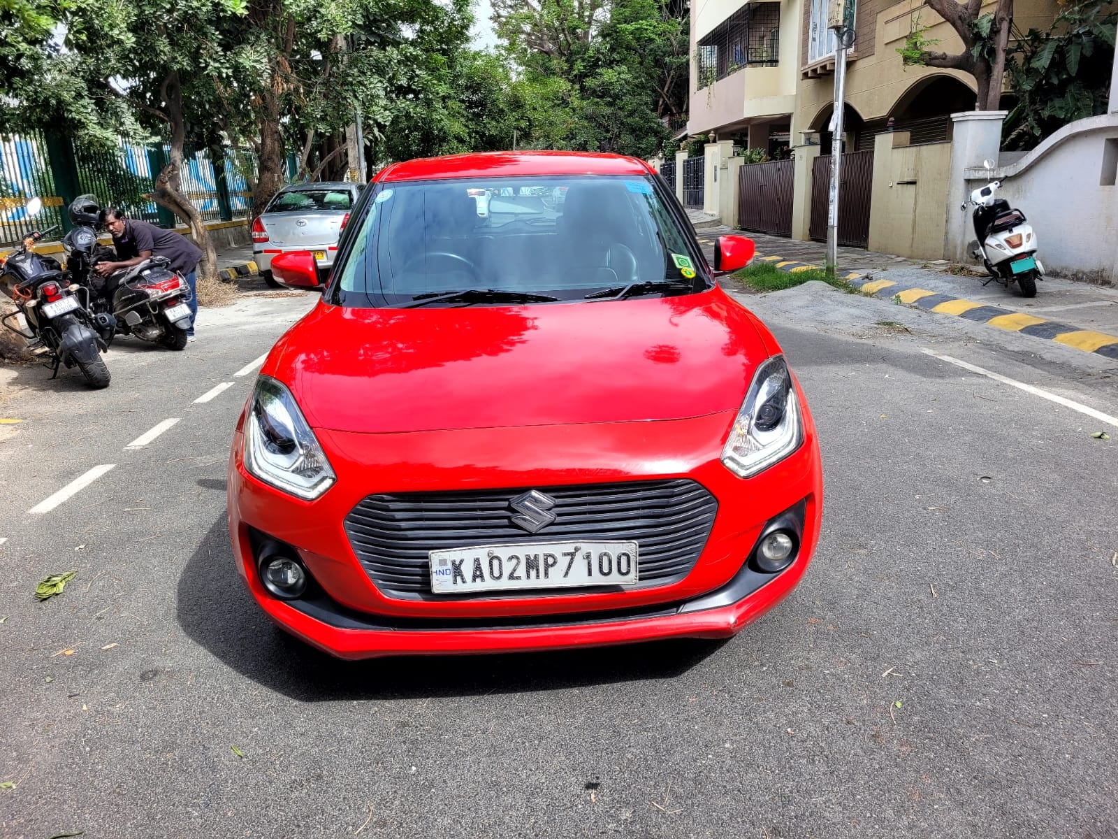 View 2019 Maruti Suzuki Swift ZXI Plus BS IV Image 2 Used 2019 Maruti Suzuki Swift ZXI Plus BS IV Image 2