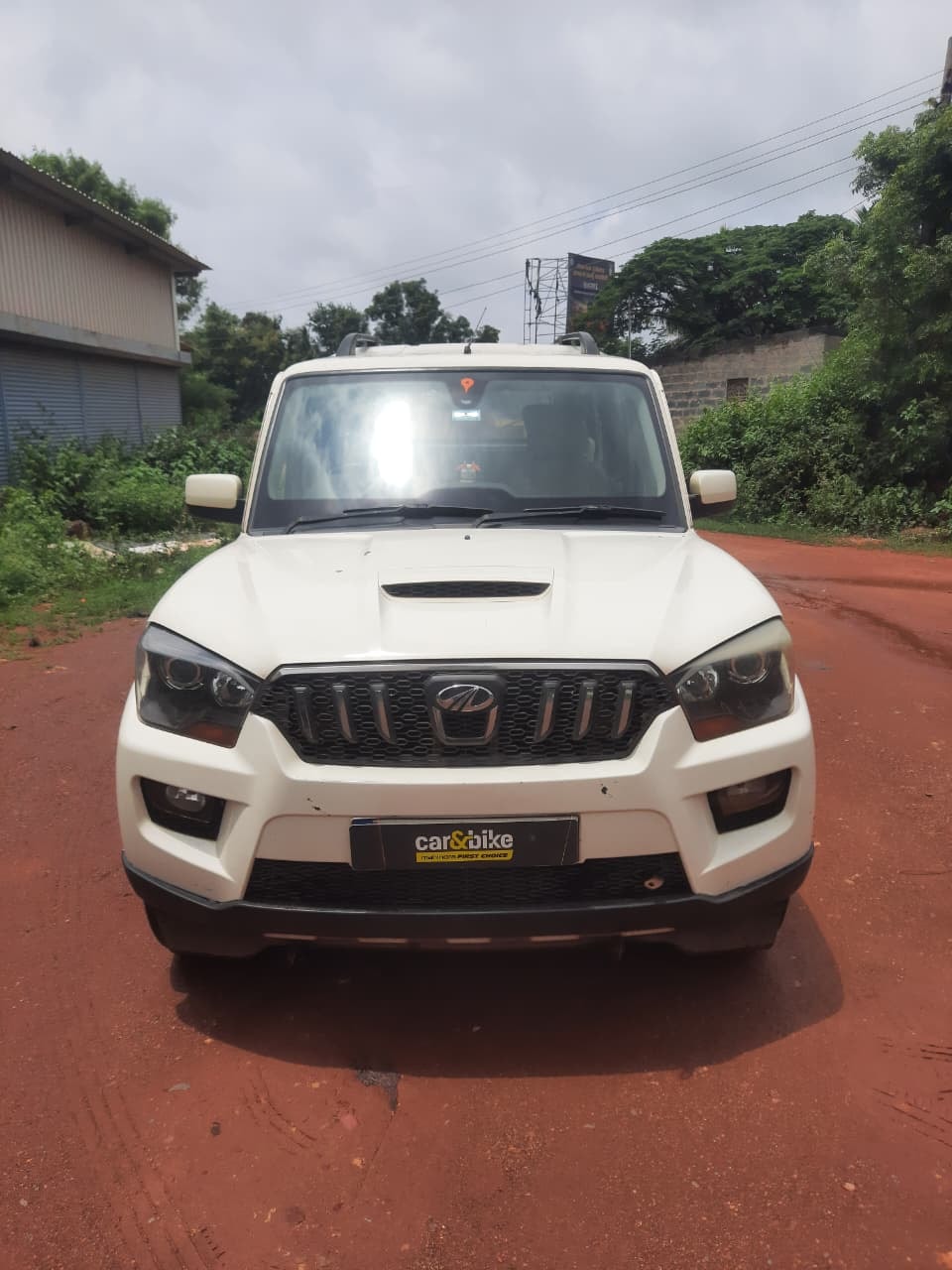 View 2017 Mahindra Scorpio S10 2WD Image 4 Used 2017 Mahindra Scorpio S10 2WD Image 4
